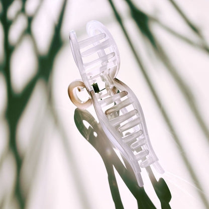 Velvet Claws Mini Coquette Bow in Violet Ombre Hair Clip